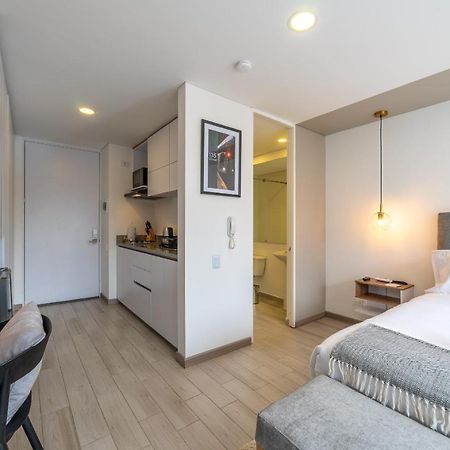 Modern Loft In Centro Internacional Lägenhet Bogotá Exteriör bild
