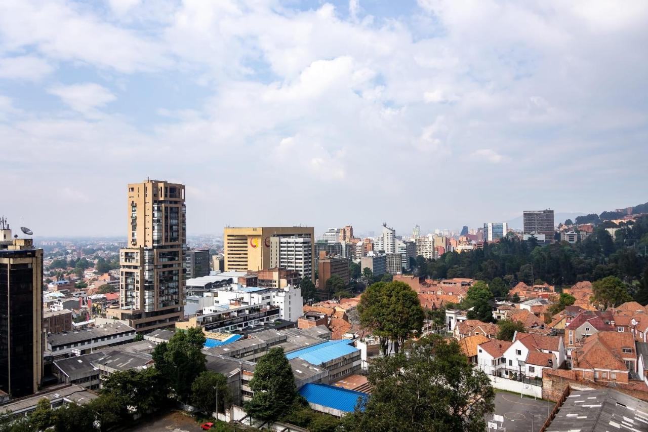 Modern Loft In Centro Internacional Lägenhet Bogotá Exteriör bild