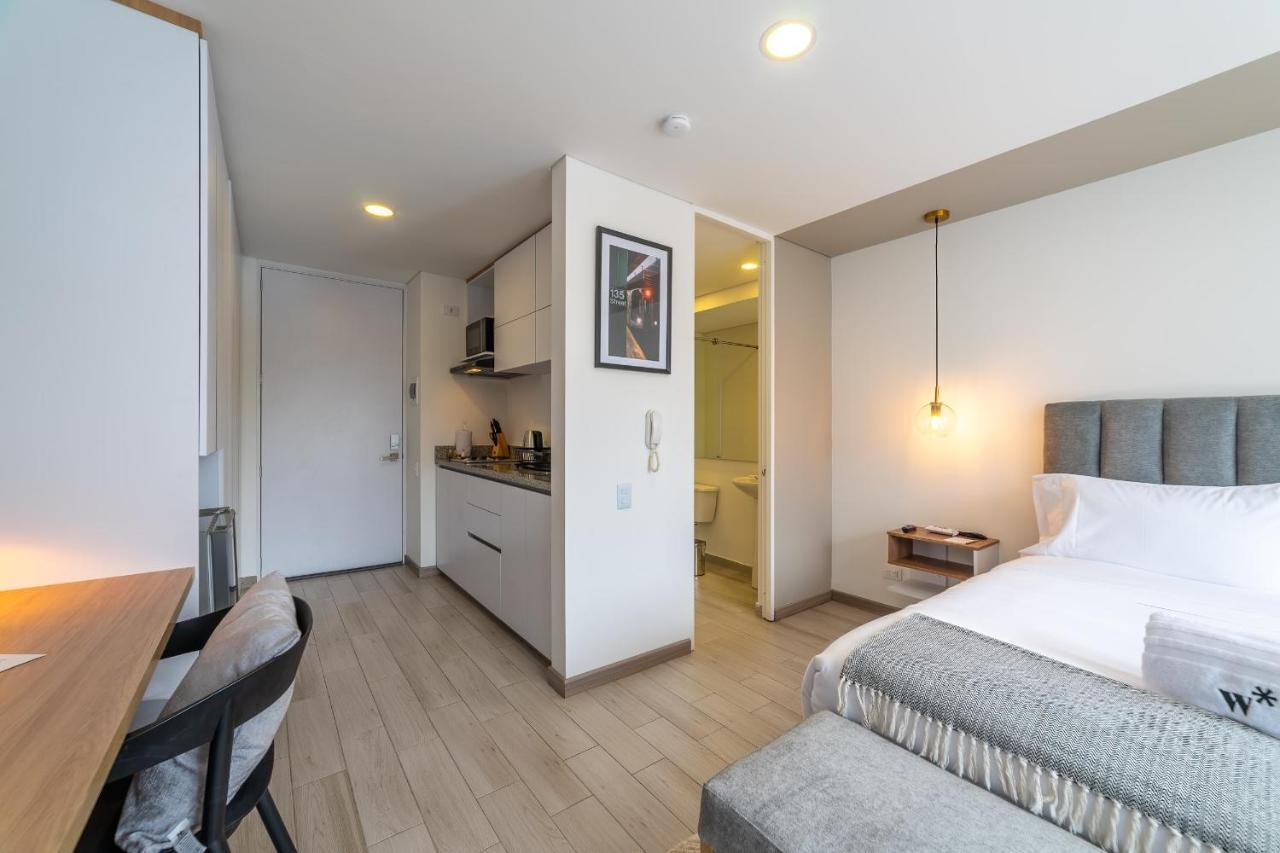Modern Loft In Centro Internacional Lägenhet Bogotá Exteriör bild